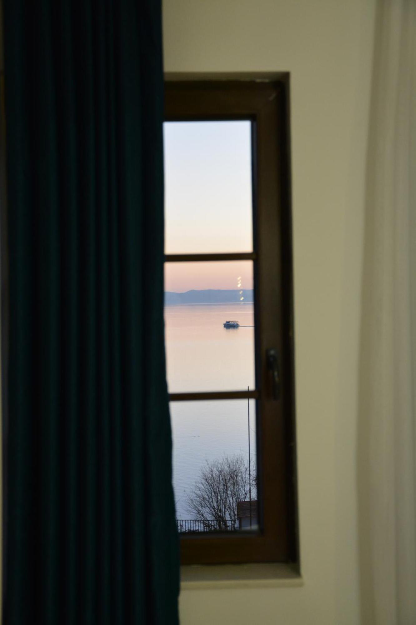 Miryana Guest House オフリド エクステリア 写真