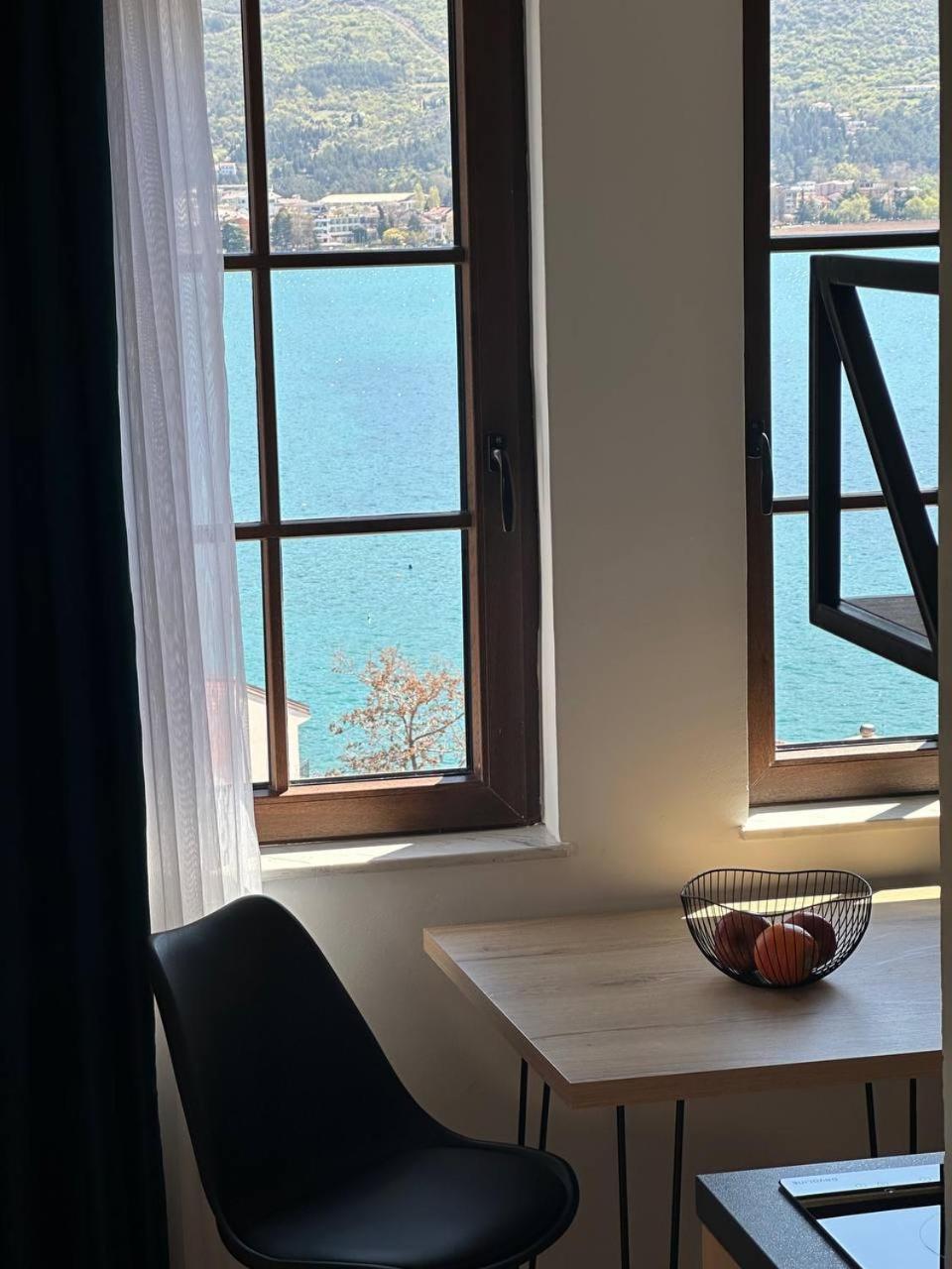 Miryana Guest House オフリド エクステリア 写真